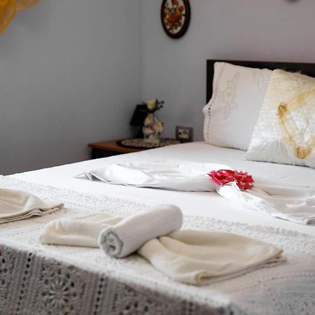 Leka GuestHouse Gjirokastër Eksteriør billede
