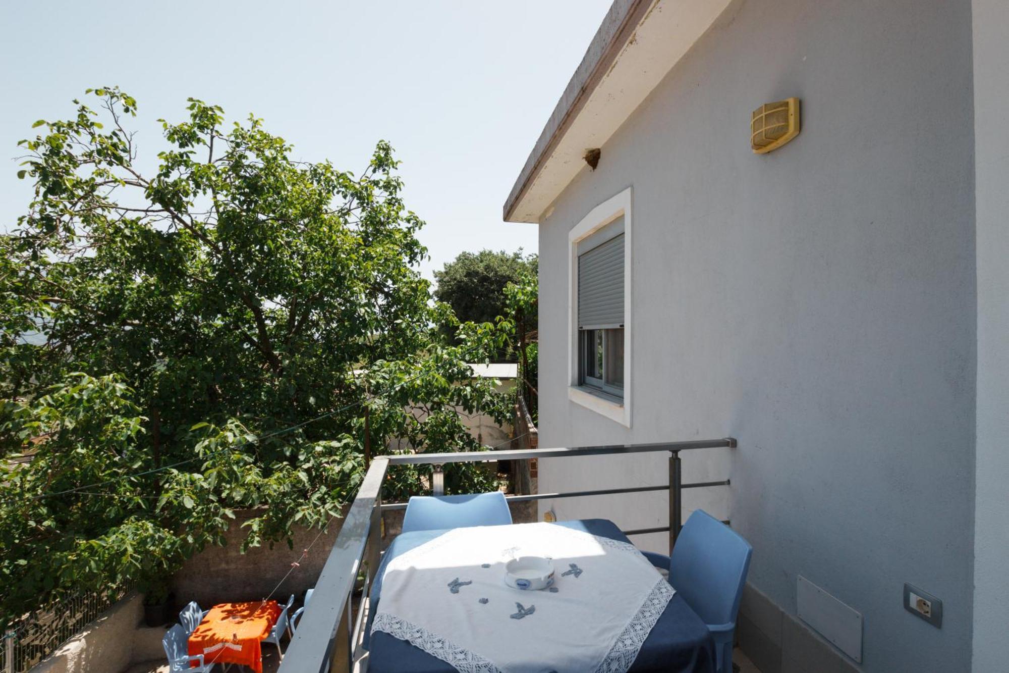 Leka GuestHouse Gjirokastër Eksteriør billede